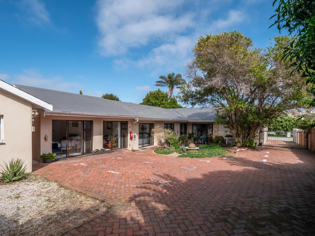Nothando Backpackers Lodge Plettenberg Bay Eksteriør bilde