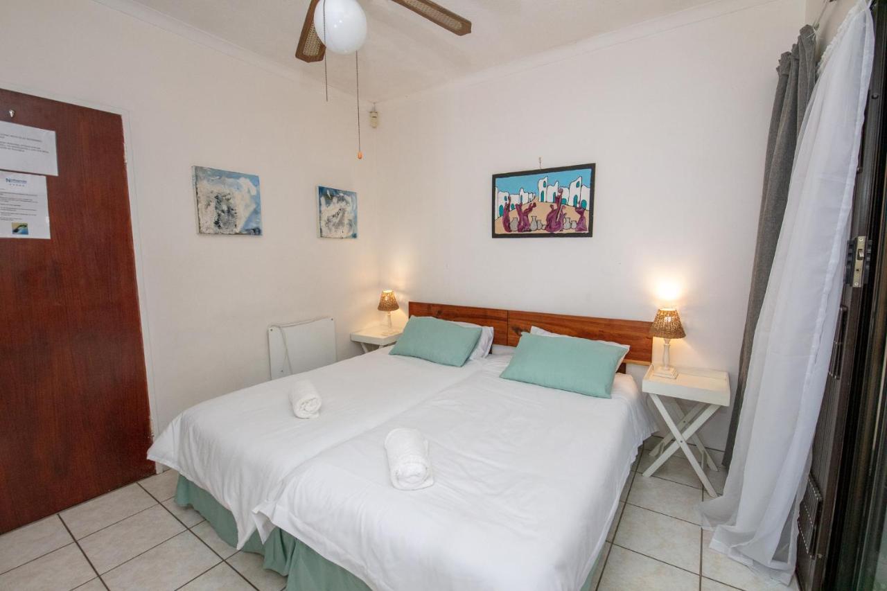 Nothando Backpackers Lodge Plettenberg Bay Eksteriør bilde